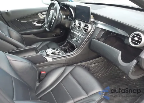 2015 Mercedes-Benz C 300 Sport 4Matic из США, поврежденный, VIN 55SWF4KB0FU028565